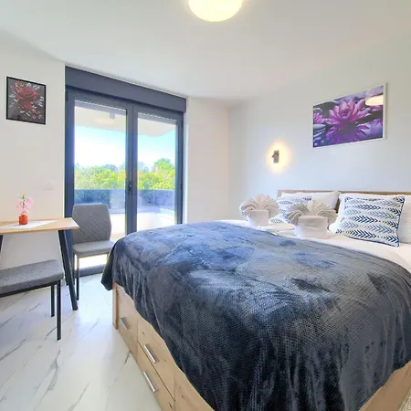 Exclusive Five Star Marija Krk * Krk Town